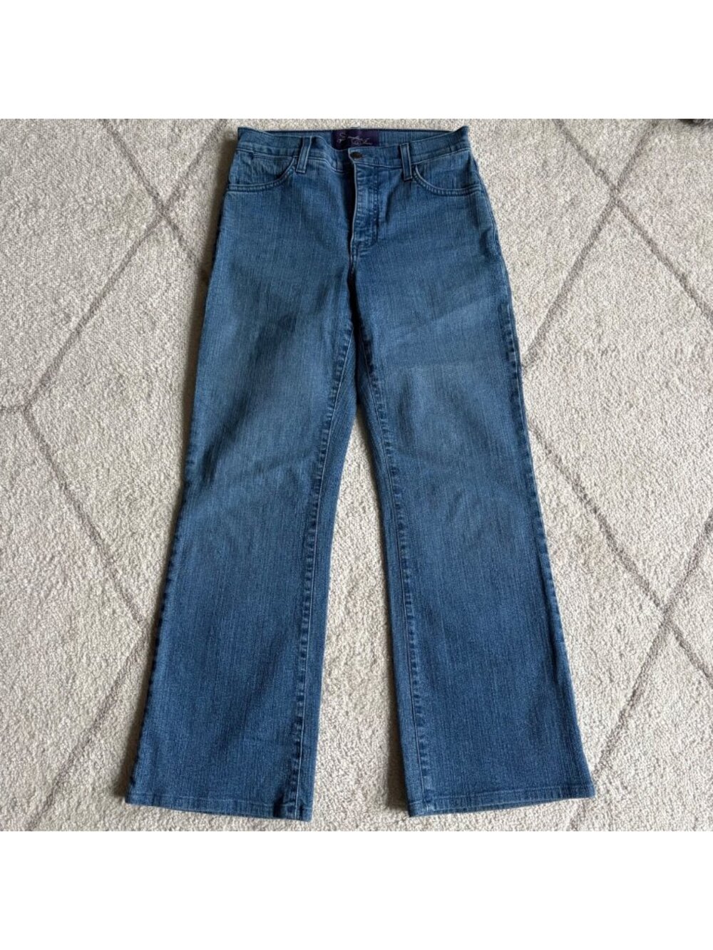 NYDJ Bootcut Jeans Petite Medium Wash Stretch Denim Embellished Back Pocket